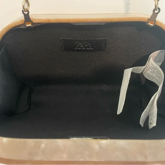 Zara Cream Clutch with Gold Chain - Picture 4 of 4